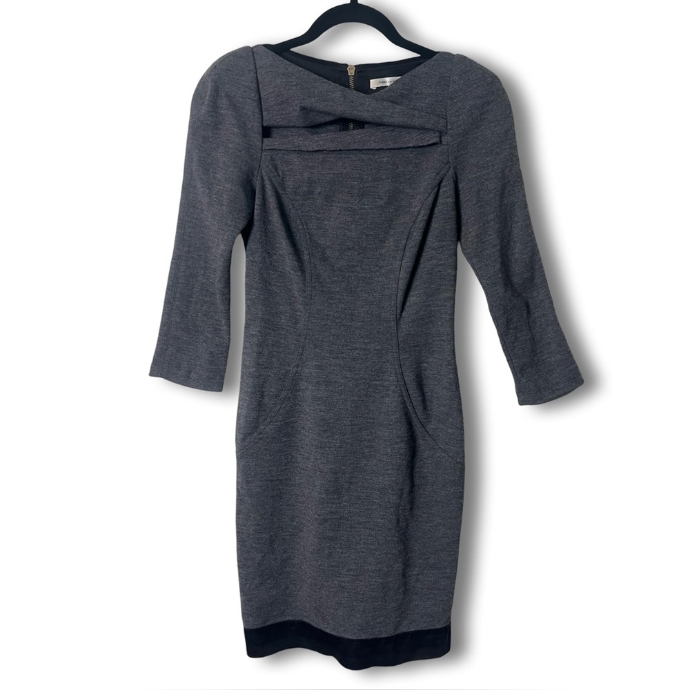 Diane von Furstenberg Gray Sheath Dress Zip Back Wool Blend 3/4 Sleeve Sz. 2